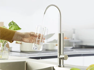 شیر آب UV LED AGUA TOPONE پیشرو در آب آشامیدنی است